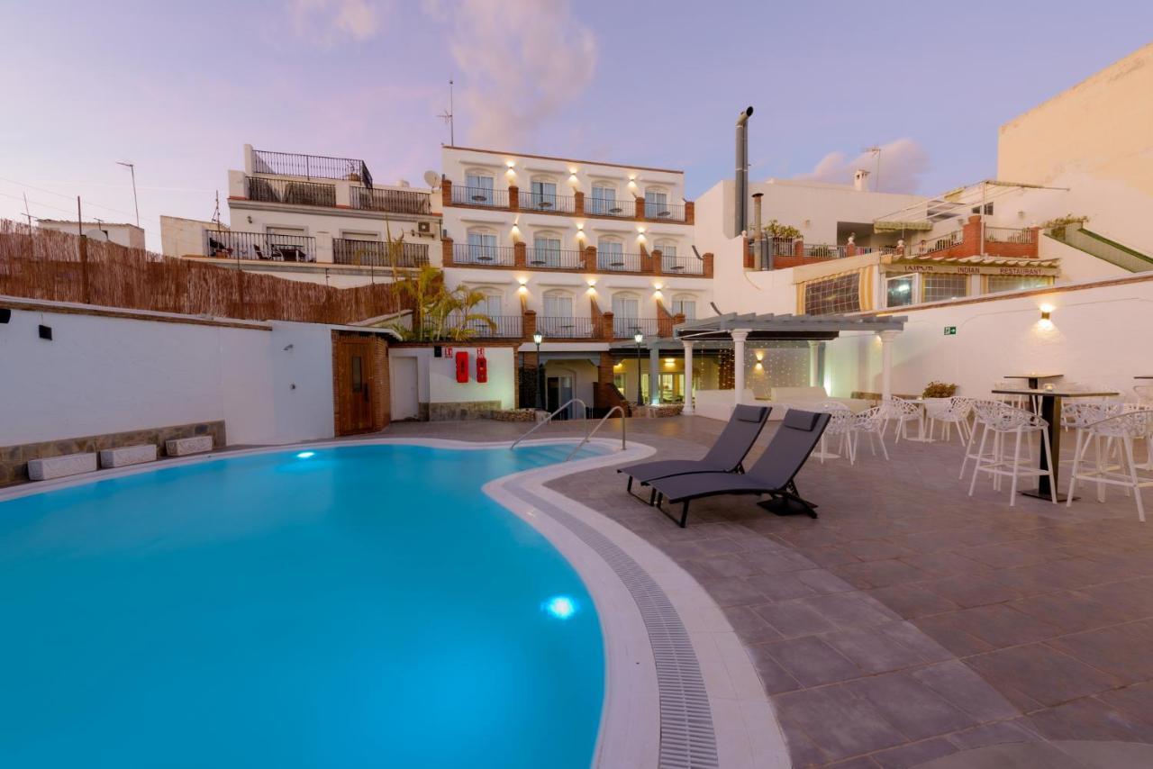 Hotel Boutique Sibarys - Adults Recommended Nerja Exterior foto